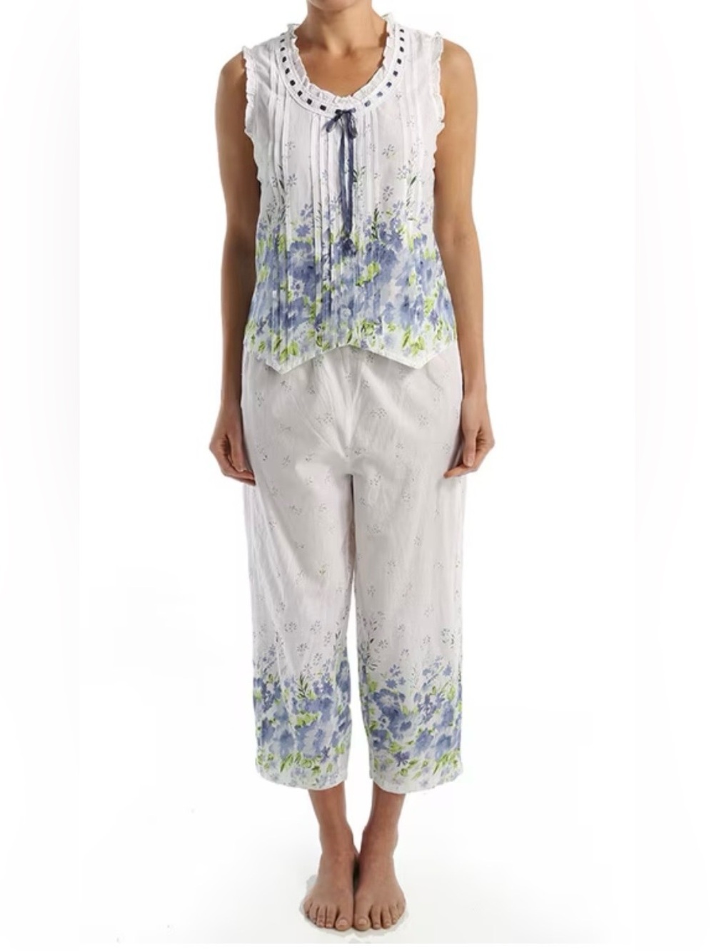 La Cera Cotton Woven Blue Floral Pajama Set
Sleeveless 2-Piece Size XL A4